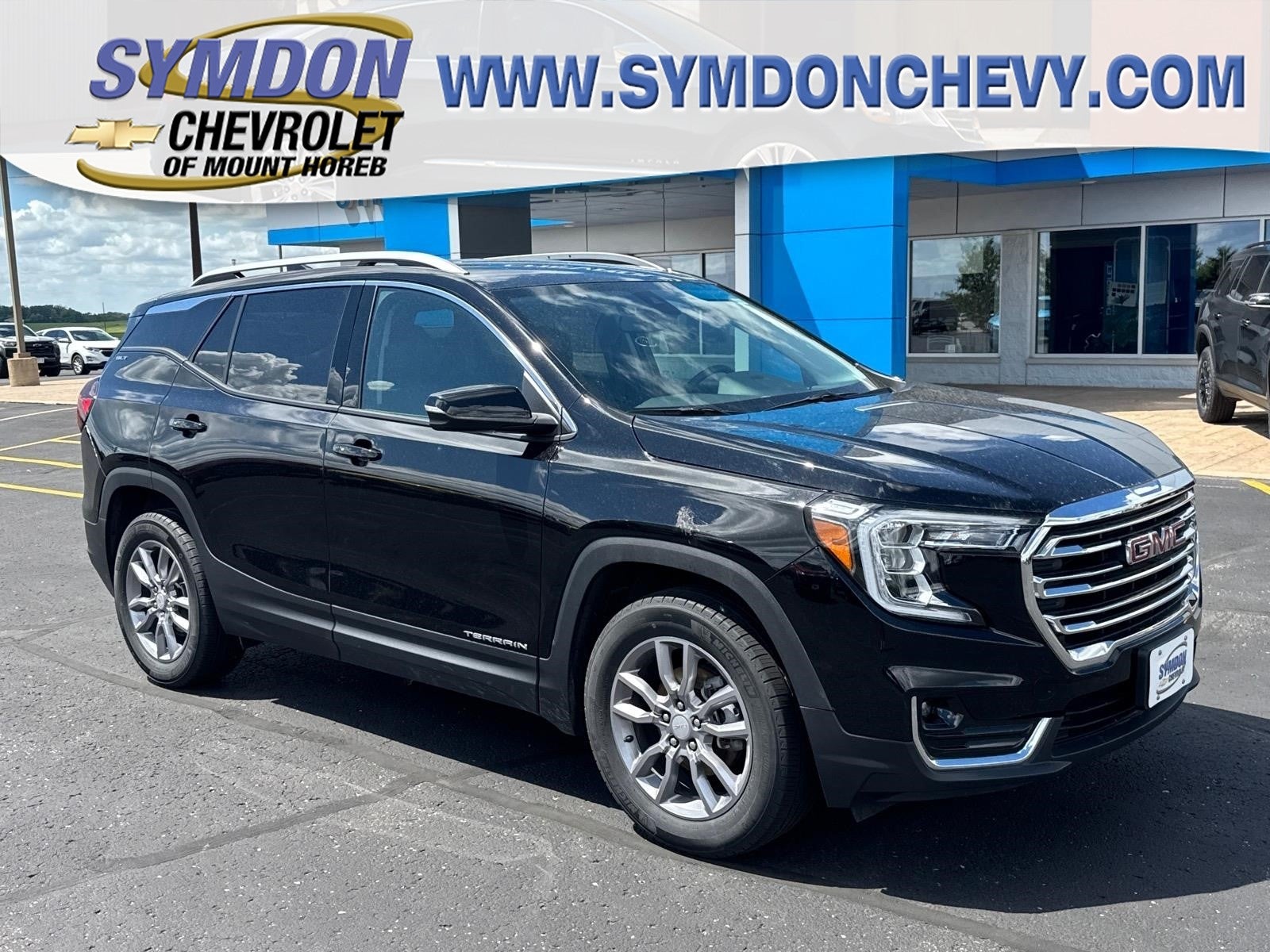 2024 GMC Terrain SLT in Ebony Twilight Metallic — front three-quarter view