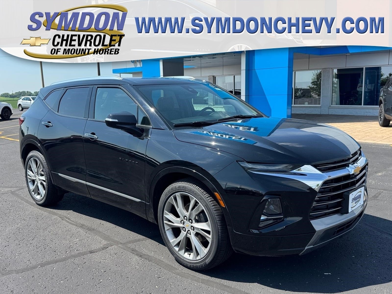 2019 Chevrolet Blazer Premier in Black — front three-quarter view